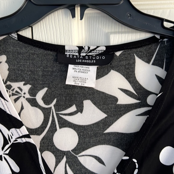 Dress - Picture 3 of 5